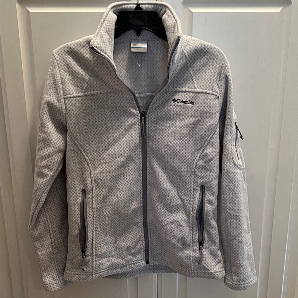 Columbia Light Gray Patterned Fleece Jacket Trek NWOT